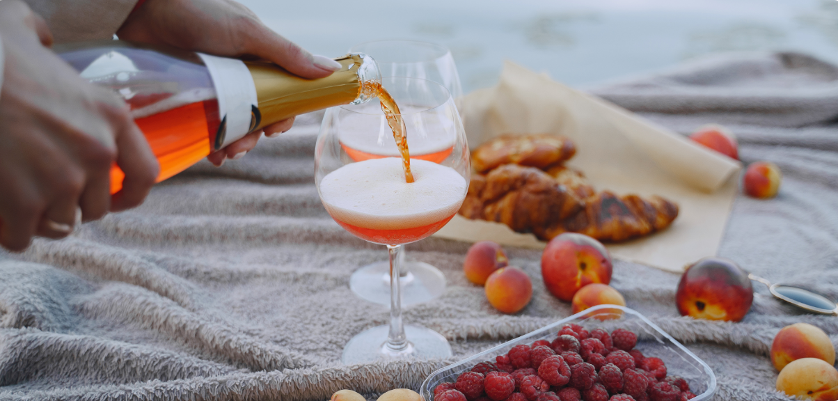 5 Alasan Mengapa Minuman Beralkohol Bisa Memeriahkan Liburan Akhir Tahunmu